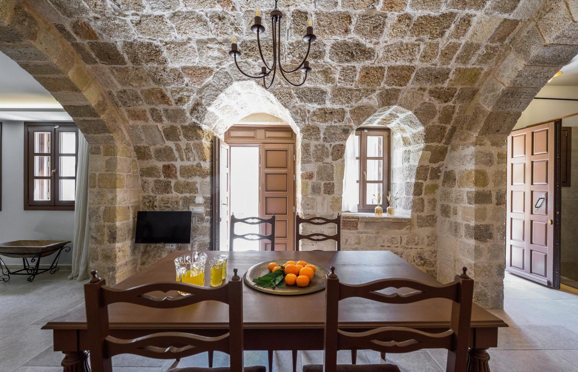 Spanish Knights Inn Родос Экстерьер фото