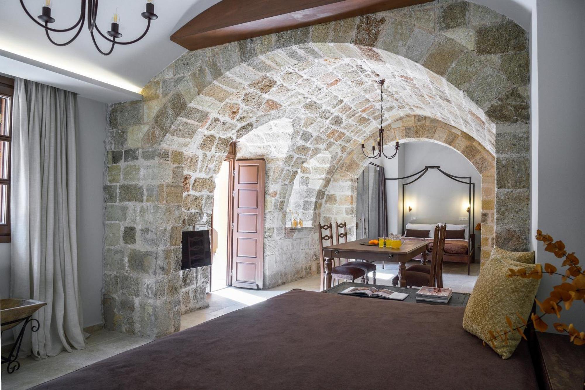 Spanish Knights Inn Родос Номер фото